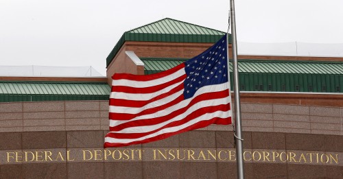 FDIC seeks to closely track fintech firms, Bloomberg News reports