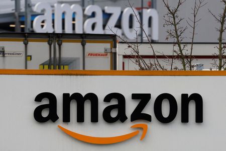 Amazon’s logistics workers in Spain plan Cyber Monday walk-outs