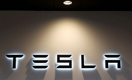 Tesla skips employees’ yearly merit-based stock compensations – Bloomberg News