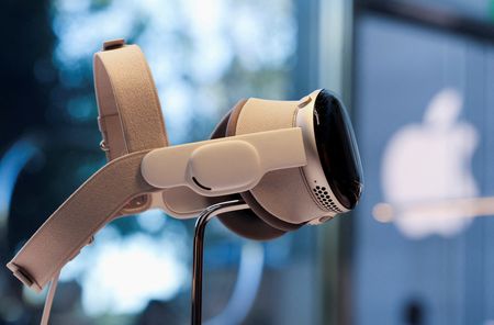 Analysis-Vision Pro headset is Apple’s next Mac and TV combined