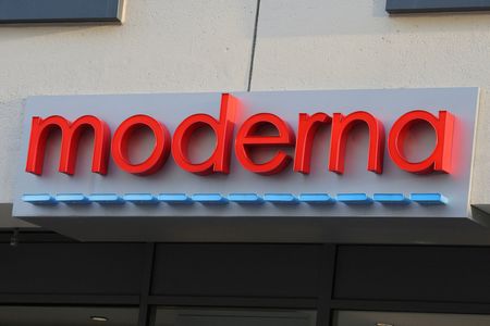 Moderna secures $750 million from Blackstone Life Sciences to develop flu shots