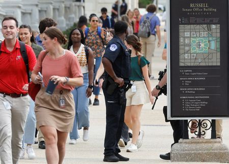 No shooter, no injuries at US Capitol after ‘bogus call,’ police say