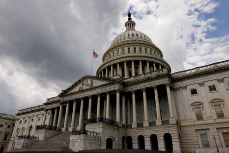 Biden, senators urge House Republicans to take up $95 billion Ukraine bill