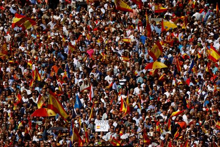 40,000 march in Spain against amnesty for Catalan separatists